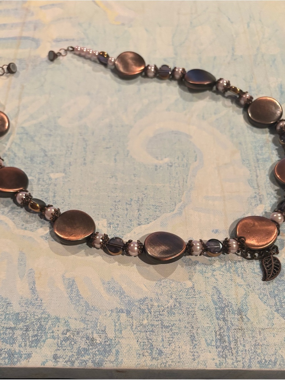 Lot of 7 unique necklaces, beaded, shells, pearl beads,bronze look $23.00. - Picture 4 of 16